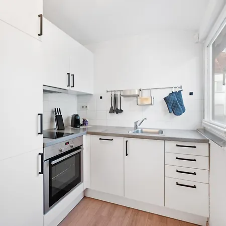 Malu Rooms - Im Stadtzentrum, Smarttv, Netflix, 24H Checkin Ludwigsbourg Extérieur photo