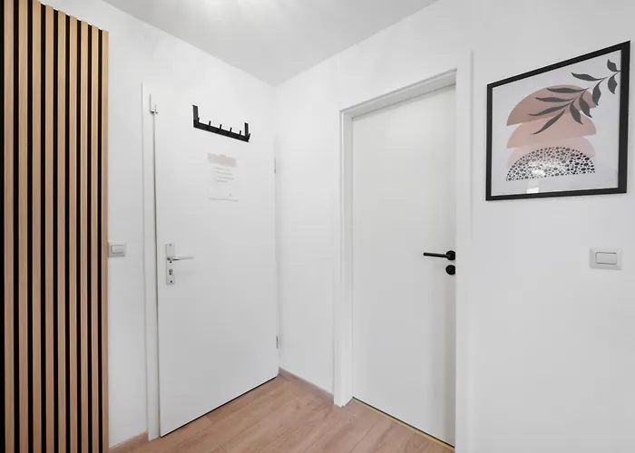 Malu Rooms - Im Stadtzentrum, Smarttv, Netflix, 24H Checkin